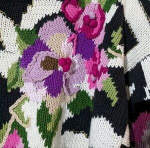 90s Retro Rebecca Stone Ramie Cotton Knit Sweater Large Floral Embroidery Beads